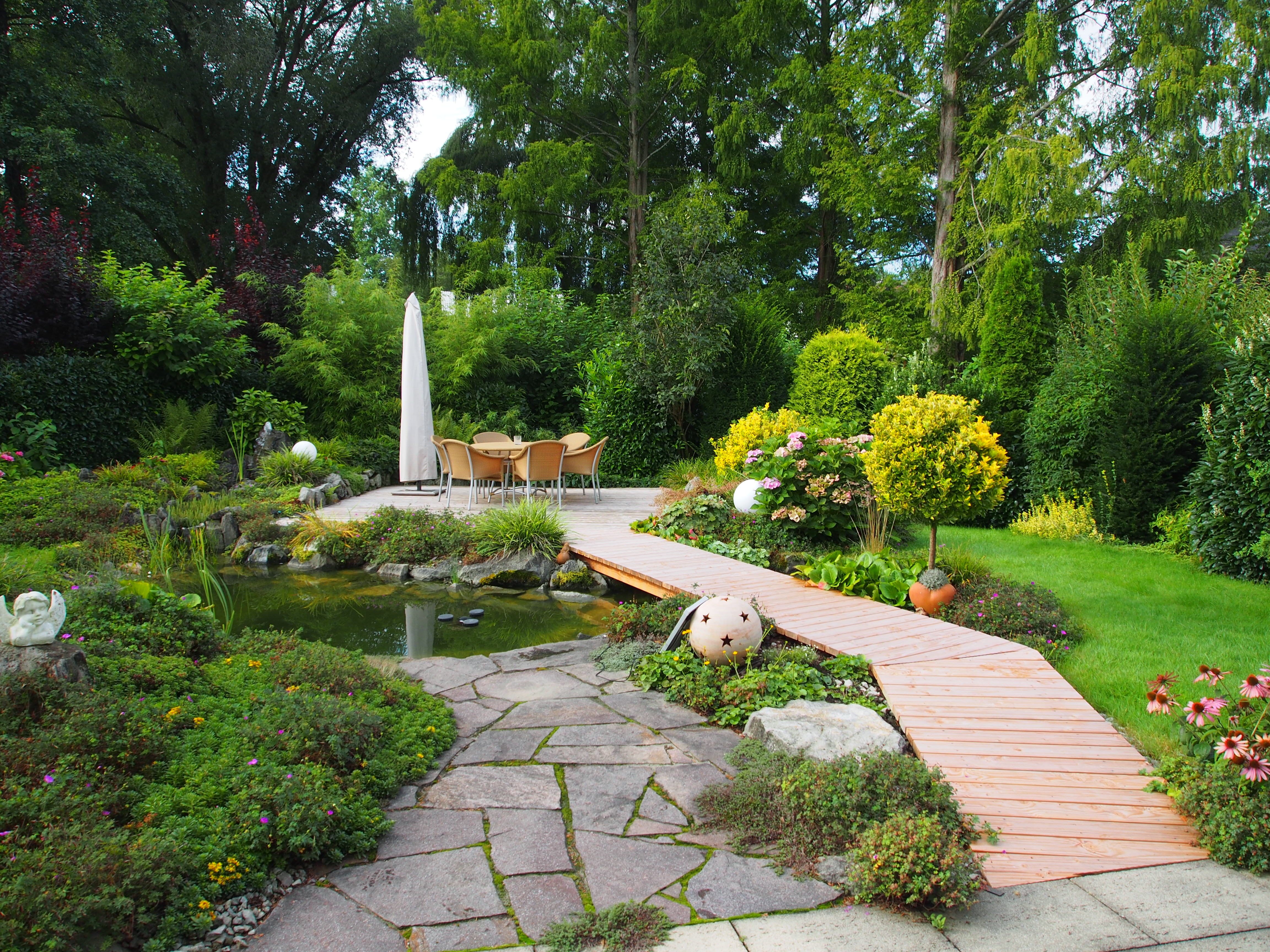 Ein Bild von einem Garten